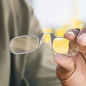 Ultra Slim Reading Glasses - Black 2.5